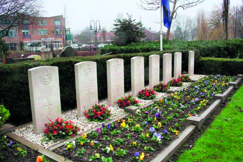 Herdenking omgekomen vliegers Lancaster
