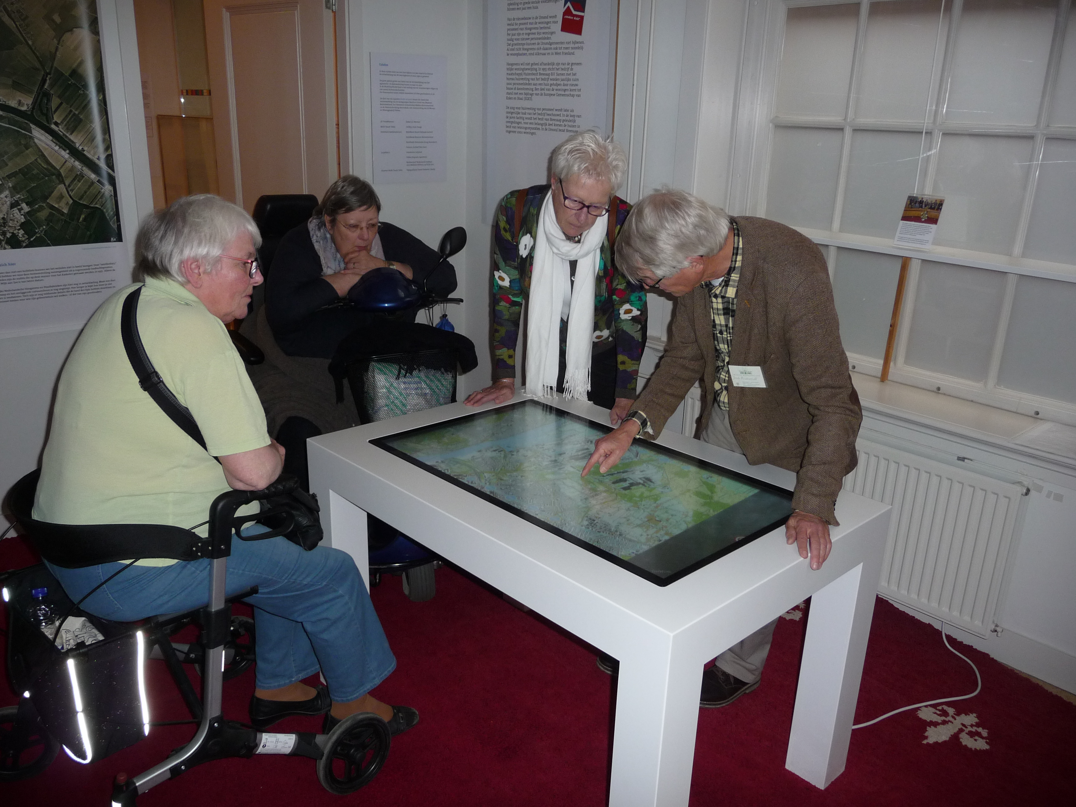 Met de Zonnebloem naar Museum Kennemerland