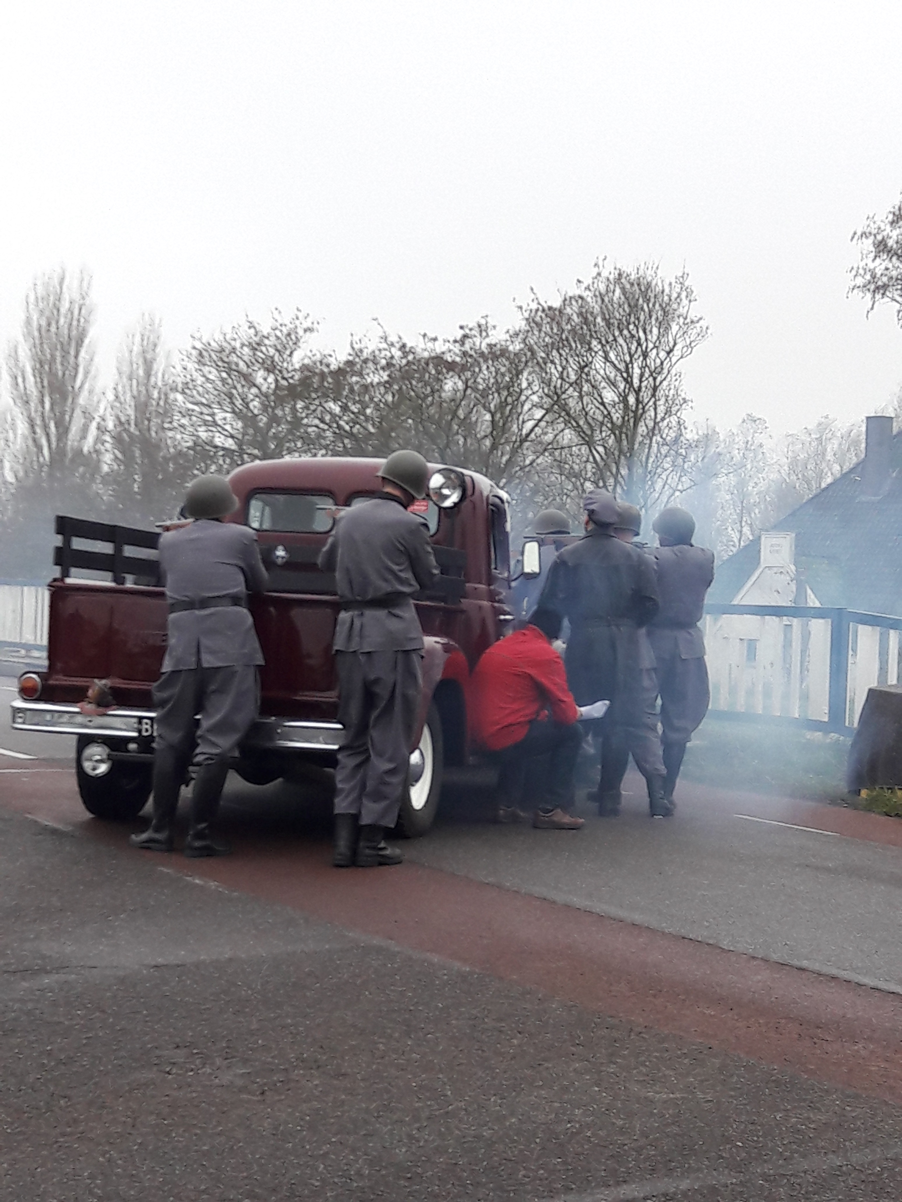 De gebeurtenissen uit 1944 werden nagespeeld op de brug bij Rustenburg. (Foto: aangeleverd)