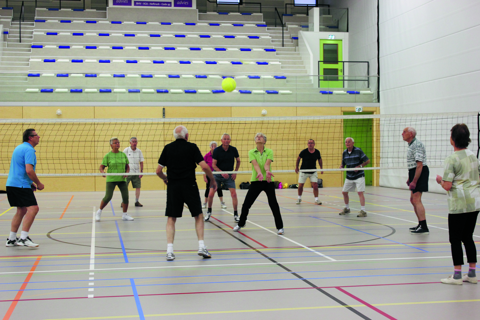 Na alle oefeningen kunnen de deelnemers van Seniorenvereniging Sport 55 kiezen uit diverse sporten. (Foto: aangeleverd)