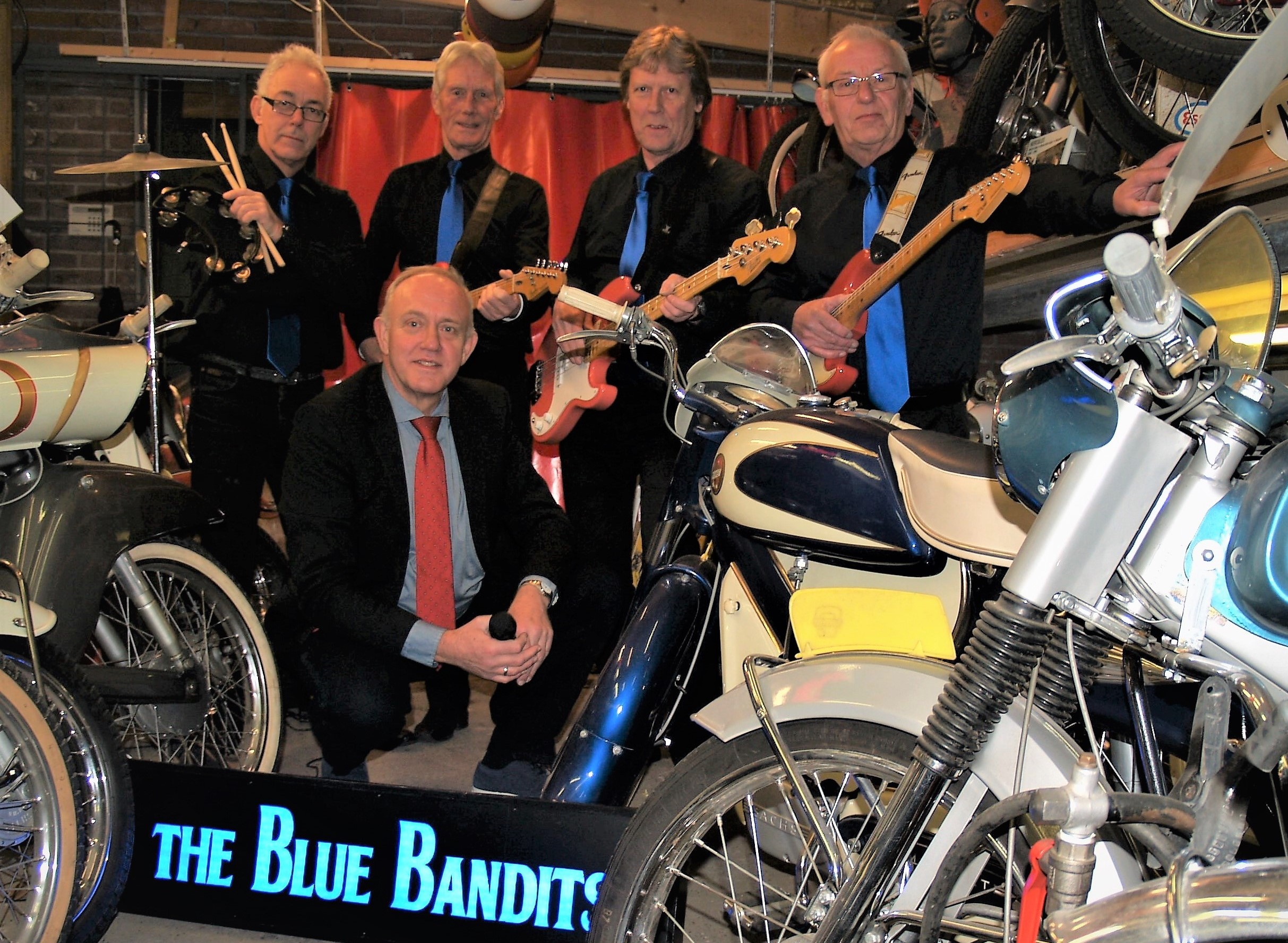 The Blue Bandits spelen nummers uit de sixties. (Foto: aangeleverd)