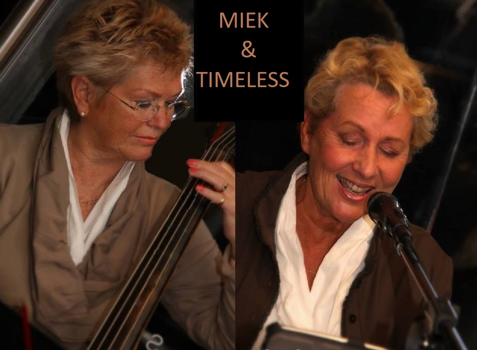 Het trio Miek & Timeless speelt easylistening-muziek in de foyer van de Bonifaciuskerk. (Foto: aangeleverd)
