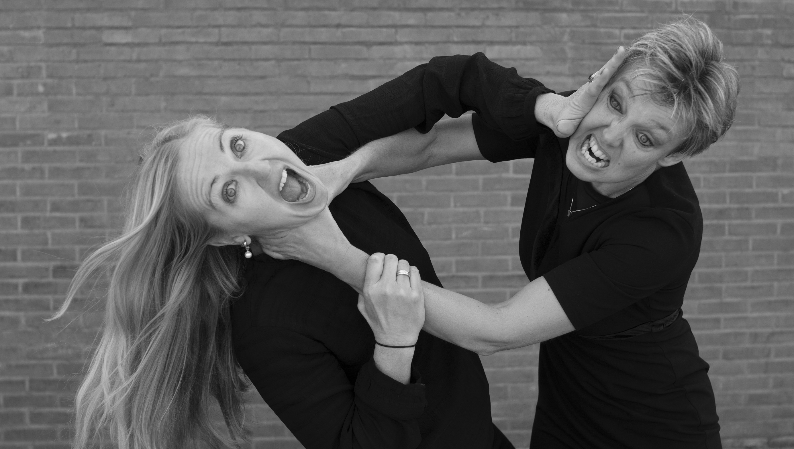 Fa. Buur speelt "En nu..?' in het Scagon Theater. (Foto: Monique Schoon)