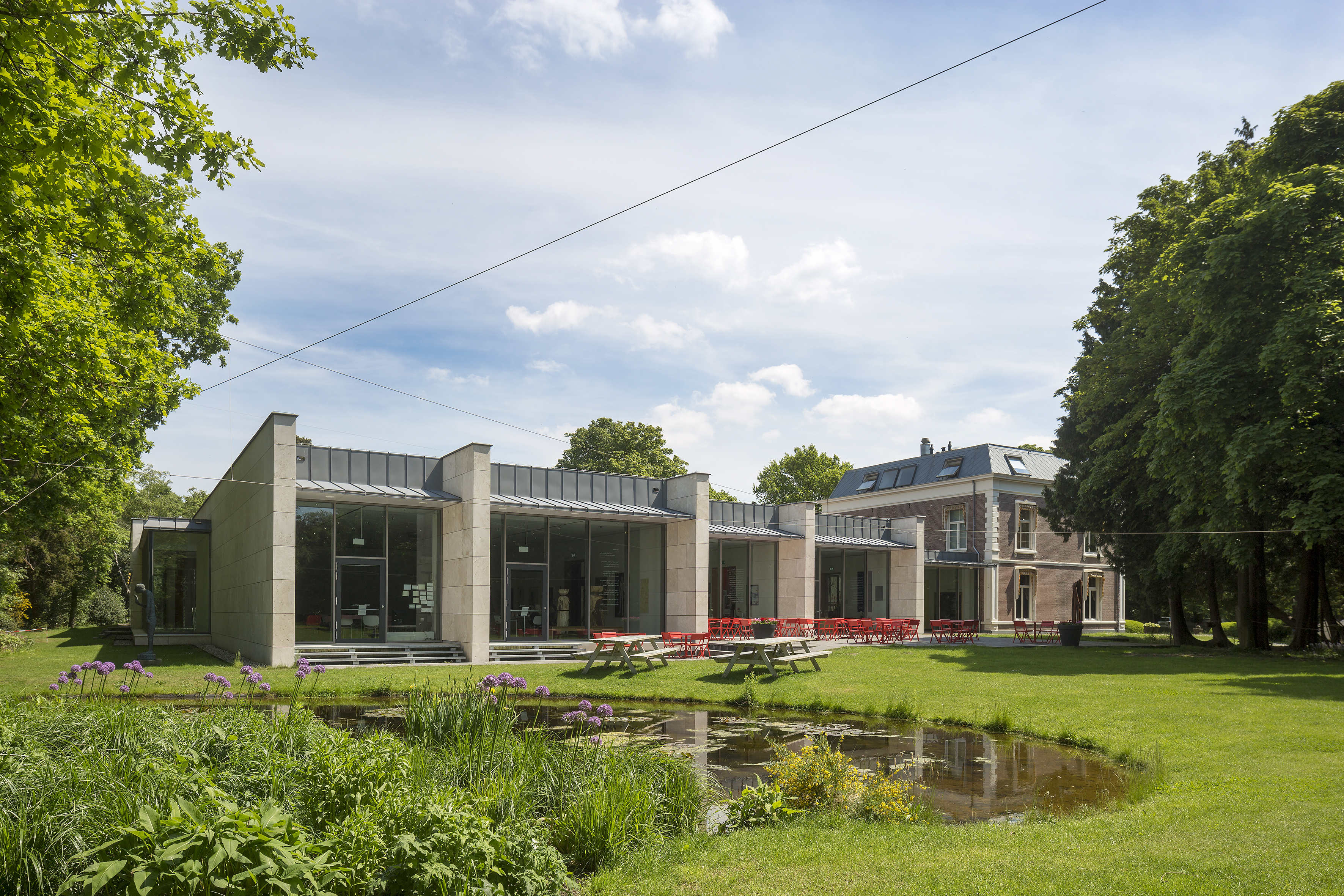 De tuin van Museum Kranenburgh. (Foto: Luuk Kramer)