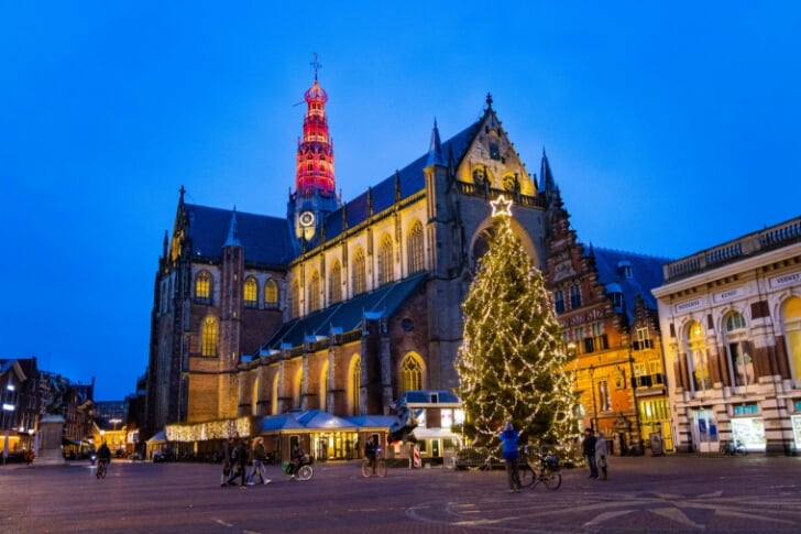 kerstboom grote markt haarlem