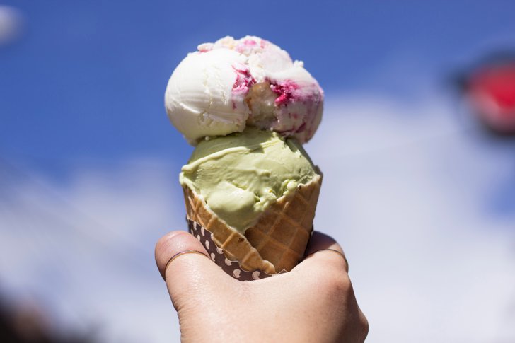 ijs zomer ijsje pistache framboos ijssalon alkmaar top 10 chocolade schepijs ambachtelijk lekker lekkerste