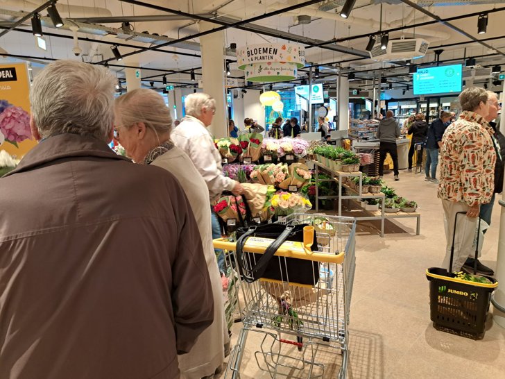 Gezellige Drukte Bij Opening Nieuwe Jumbo Koornneef: ‘Tweede Promotie ...