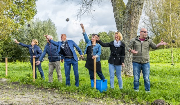 Komend voorjaar en zomer zullen de bloemen te zien zijn.