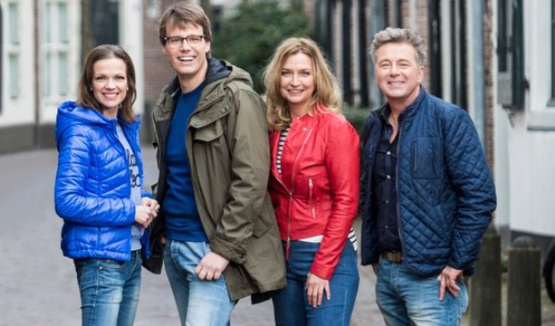 De presentatoren Bert van Leeuwen, Henk van Steeg, Hella van der Wijst en Mirjam Bouwman van 'Geloof en een Hoop Liefde'