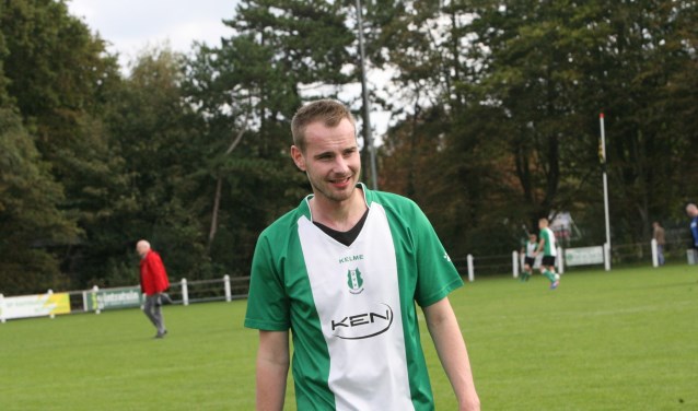 Stony van den Berg scoorde drie keer voor OVV In de topper met koploper BZCZuiderpark. * Archieffoto: Wil van Balen.
