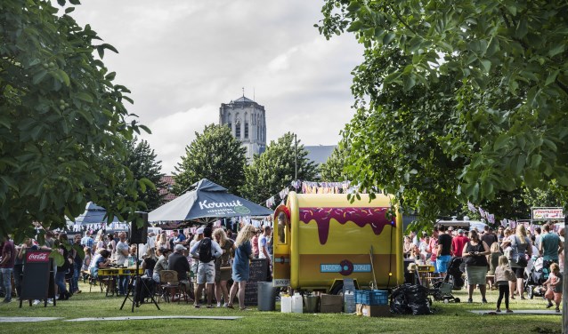 Een Toost Foodtruckfestival staat voor een dynamische, tijdloze tijd met elkaar (Foto: Jos Uijtdehaage)
