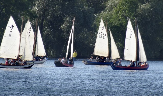 Waterscouting spektakel op het Brielse Meer.