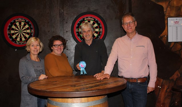 Connie Bakker, Nicole Gierman, Joop van Son en Jan de Berg.