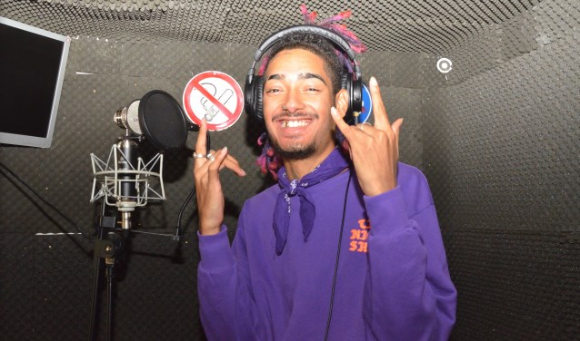 DØS in de Spijkenisser studio.