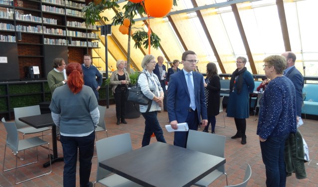 Een werkbezoek van de gemeenteraad in het kader van een 'inspiratiemiddag bibliotheek' en 'laaggeletterdheid'.