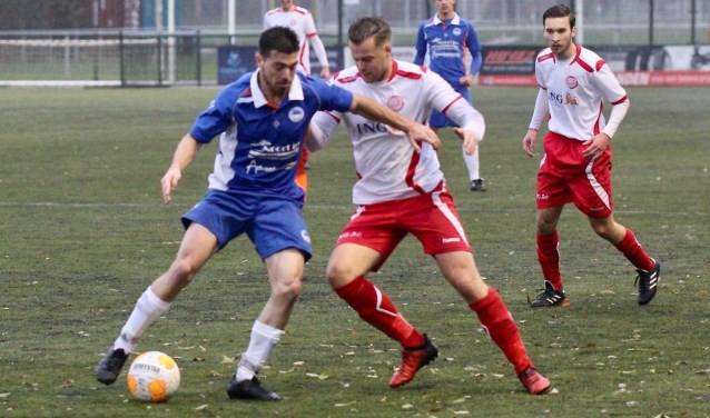 Zuidland kon zaterdag bij Hellevoetsluis niet imponeren en verloor met 5-2.