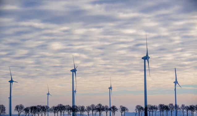 Steeds meer bestuurders kijken met vragende ogen naar natuurgebieden en open ruimte om de energieopgave te realiseren. "