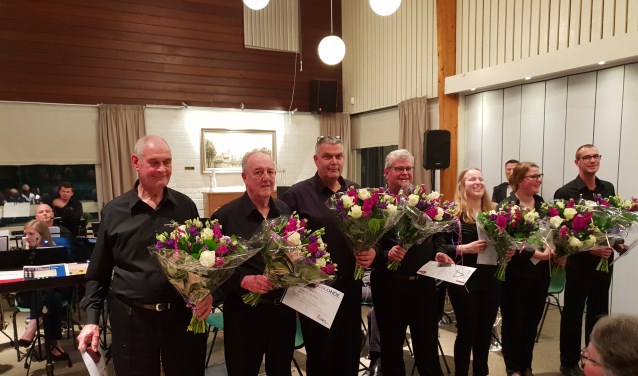 Jubilarissen en ere leden bij Apollo