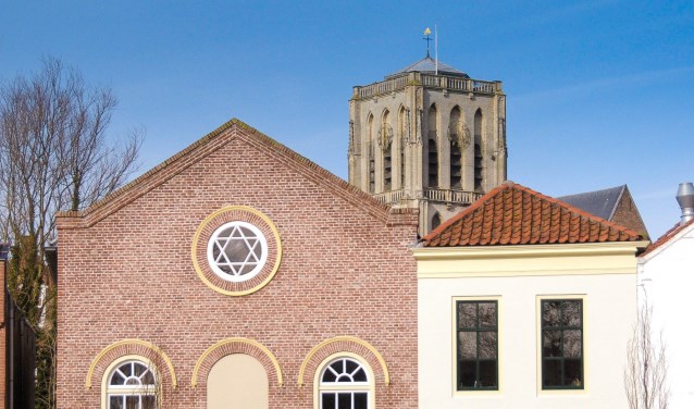 Het voortbestaan van De Sjoel moet voor de toekomst verzekerd kunnen worden