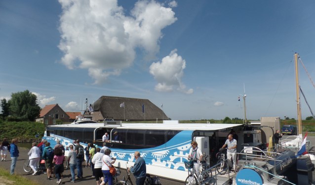 Waar het zomers wemelt van de grote sternen en de lepelaars, maar ook de majestueuze vis- en zeearend regelmatig overvliegen