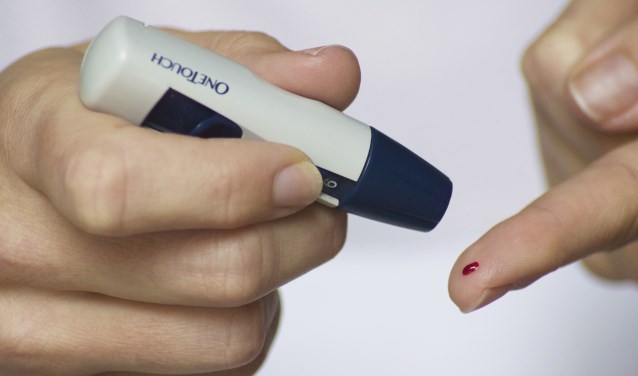 Gelukkig zijn er ook veel scholen waar de diabeteszorg als vanzelfsprekend onderdeel is van de ondersteuning voor leerlingen, waarmee aangetoond wordt dat goede diabeteszorg op school wel degelijk mogelijk is.