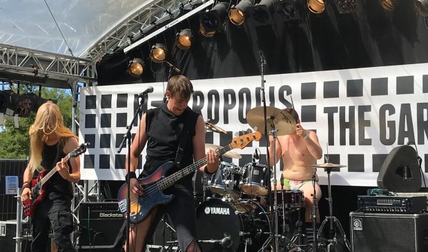 The Frontiers in actie tijdens het Metropolisfestival.