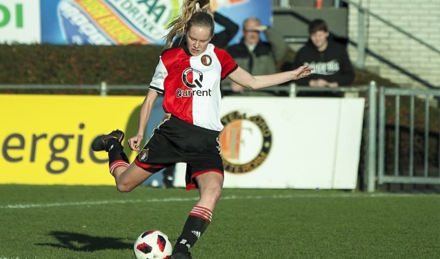 Robine de Ridder jaagt haar droom na om via Feyenoord en het NL-elftal terecht te komen bij Barcelona. Foto Johan Meijboom.
