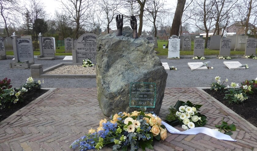 Archieffoto herdenkingsmonument Nieuwe-Tonge