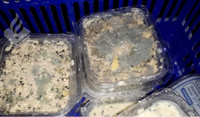 De milieuafdeling van de politie deed samen met een aantal partners onderzoek in het pand van Celine Cheese. Foto: (Politie Westland)