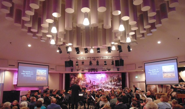 Sempre hield zaterdag 13 april haar verenigingsconcert in Het Prieel.