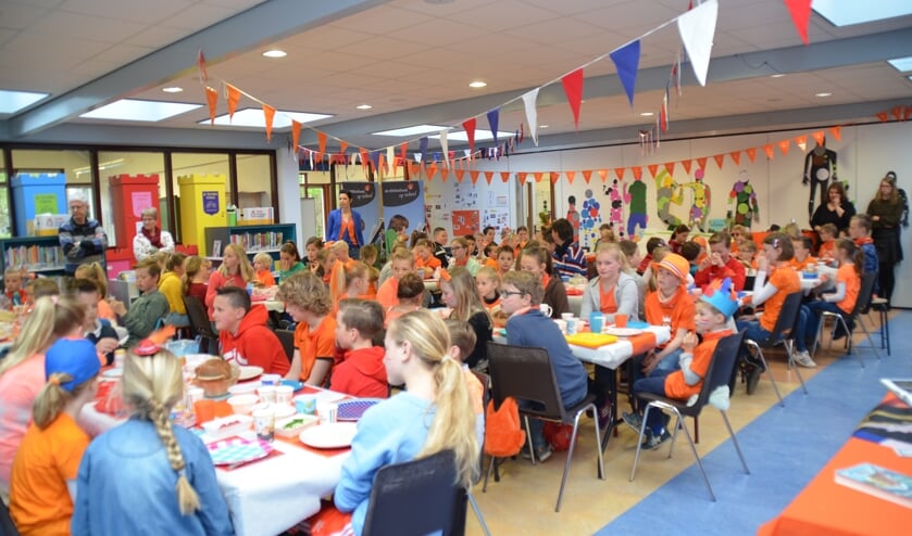 Deze prachtige traditie start met een gezond koningsontbijt – geschonken door onze koning.