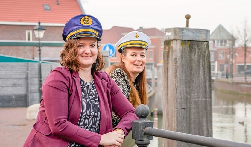 Purser en kapitein zorgen ervoor dat u verblijf verloopt zoals u dat wil, althans .. Foto: Foto-OK.nl
