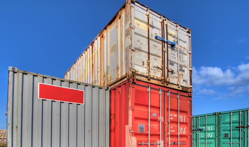 Zonder toestemming rondlopen op een containerterminal wordt strafbaar.