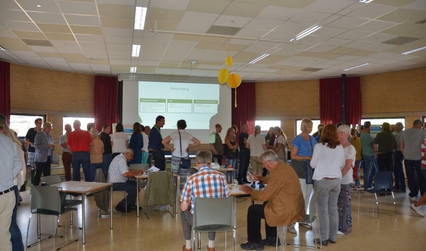 Ook in Spijkenisse Noord was er een hoge opkomst bij de informatiebijeenkomst.