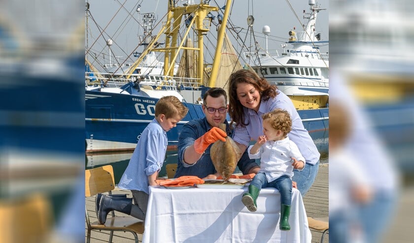 Hans Tanis van de GO37 samen met zijn vrouw Evelien en zoontjes Sem en Luuk