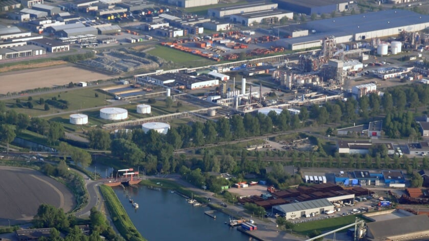 Integrale controle op bedrijventerrein Arnestein in Middelburg