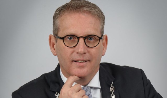 foto-column-burgemeester-ruud-van-den-belt-e1512649940101