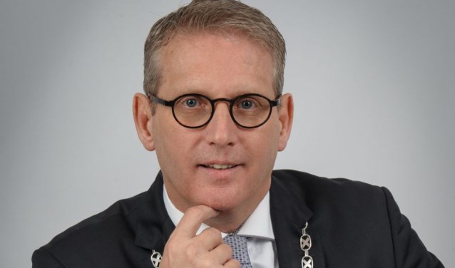 foto-column-burgemeester-ruud-van-den-belt-e1512649940101
