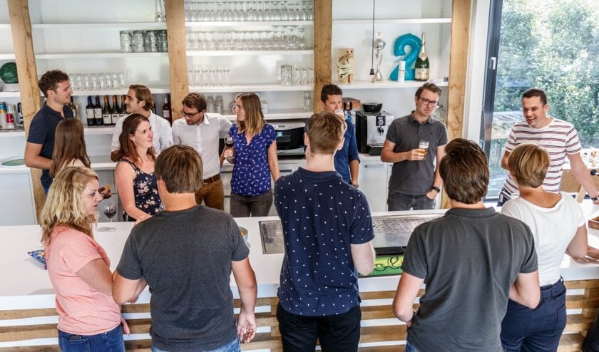 Medewerkers van Fingerspitz vieren de nominaties.