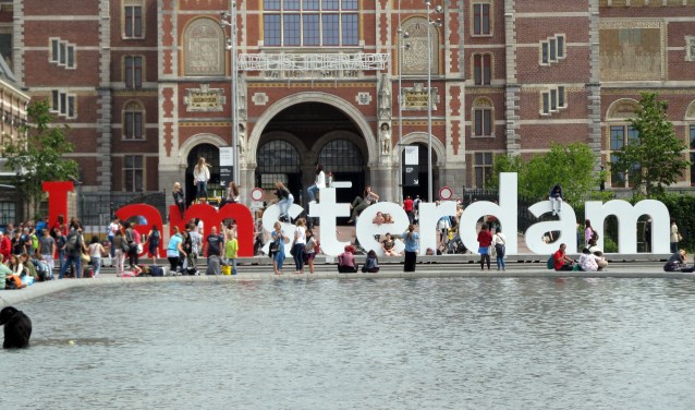 Breda heeft belangstelling voor de letters.
