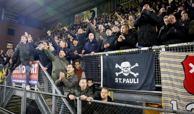 NAC verliest met 0-3 van Ajax.