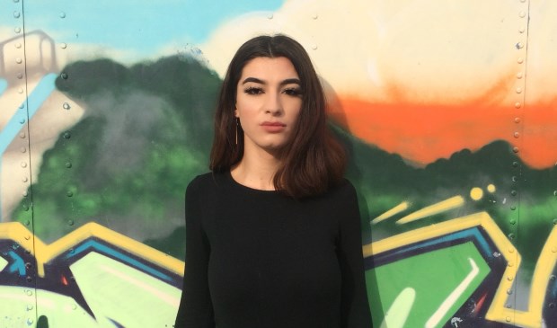 Transgender Kylie uit Vlissingen.