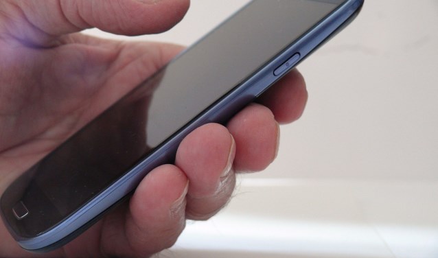 smartphone-smartphonedieven-foto-lupo-pixelio-medium