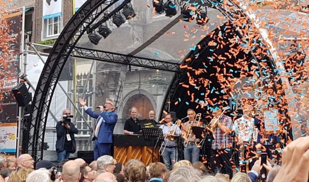 Breda Jazz Festival feestelijk van start op Grote Markt (foto's)
