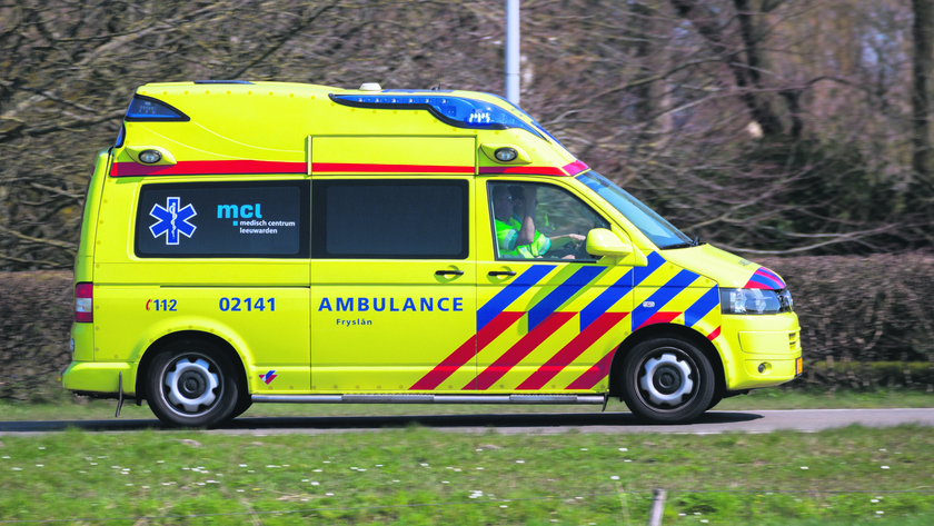 ‘Ambulance ruim een uur onderweg door ontbrekende omleidingsroute in Tholen’