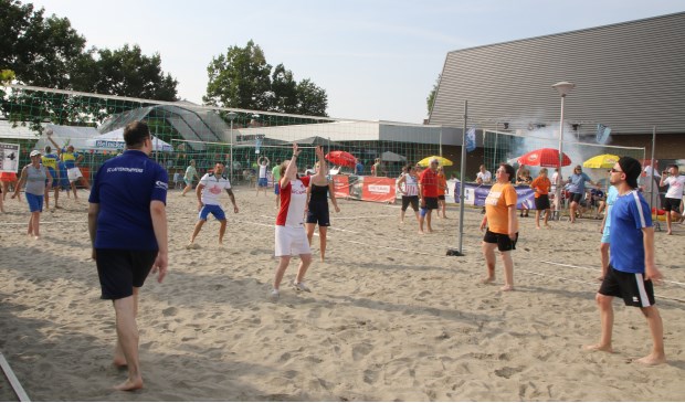 Het was erg gezellig tijdens het Beach Volleybal Toernooi.
