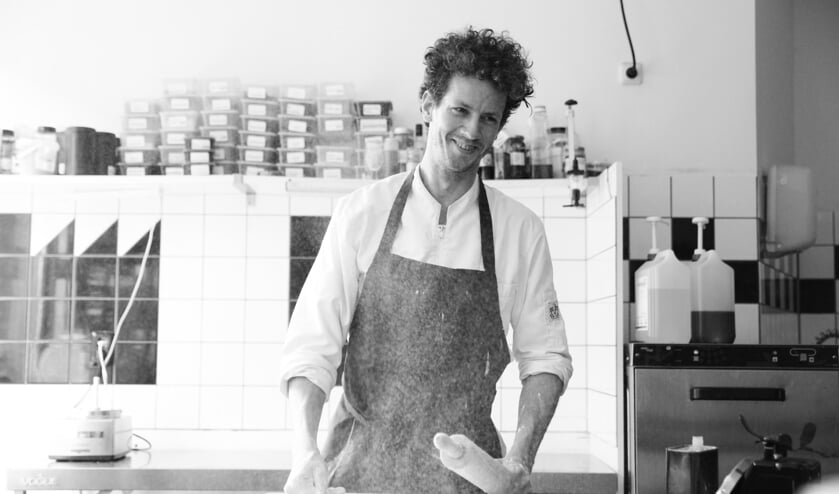Chef Ralph Geerts in actie.
