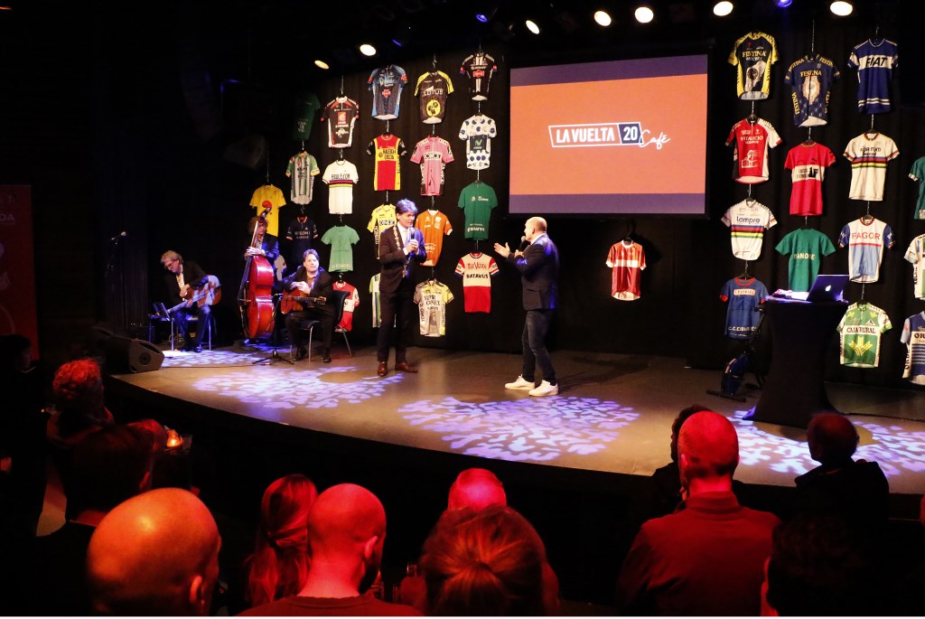 Het eerste Vuelta Wielercafé in Mezz, 30 januari.