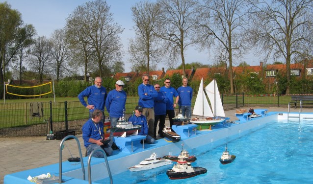 Modelbouw betreft scheepsbouw, maar kent ook andere vormen zoals auto's en stoommachines