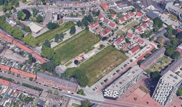 Het groene gebied is de plek waar de 78 woningen komen.